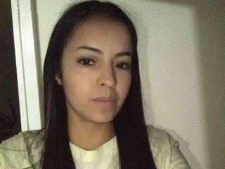 Alisson_Vega webcam girl as a performer. Gallery photo 1.