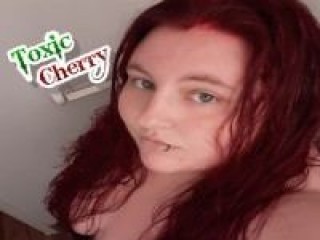 Indexed Webcam Grab of Toxiccherry