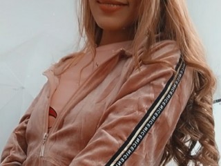 steewart webcam girl as a performer. Gallery photo 1.