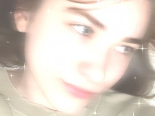 AndrewDeep webcam girl as a performer. Gallery photo 2.