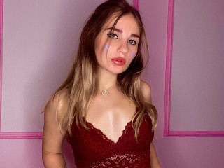 YourCuteBaby webcam girl as a performer. Gallery photo 2.