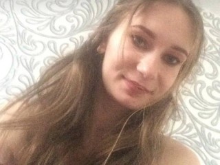 Indexed Webcam Grab of Beautyblond18