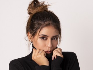 DaniRoyce webcam girl as a performer. Gallery photo 4.