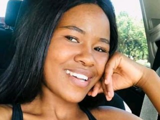 KINKYYYANGIE webcam girl as a performer. Gallery photo 1.