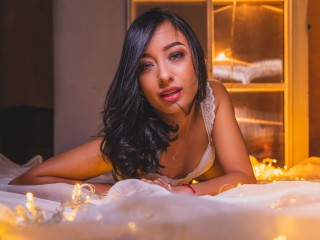 Scarleth_Davis webcam girl as a performer. Gallery photo 2.