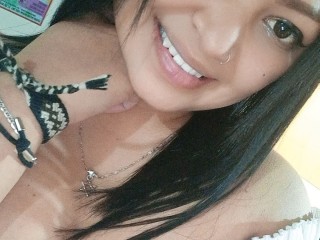 Valentinesmit webcam girl as a performer. Gallery photo 2.