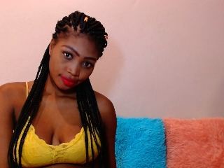 SALTRYDALTRY webcam girl as a performer. Gallery photo 1.