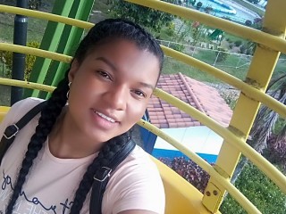 aria_wilson webcam girl as a performer. Gallery photo 1.