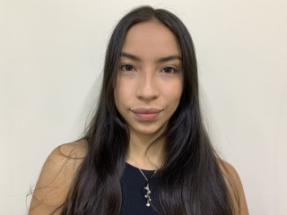 DesiredWilliams webcam girl as a performer. Gallery photo 1.