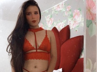 KhloeRRoss webcam girl as a performer. Gallery photo 2.