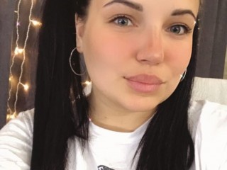 DannyLux webcam girl as a performer. Gallery photo 4.