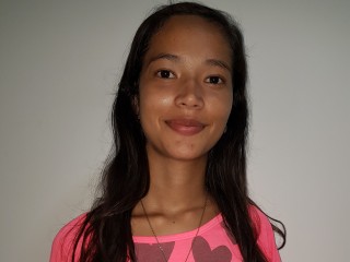 SarayJenner webcam girl as a performer. Gallery photo 1.