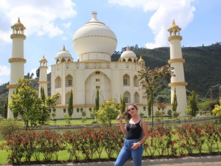 ThammyStrong webcam girl as a performer. Gallery photo 1.