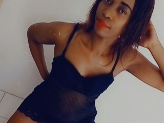 DARK_AMBER30 webcam girl as a performer. Gallery photo 3.