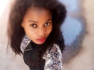 HotAF webcam girl as a performer. Gallery photo 1.