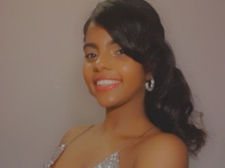 LatinLoveCruz webcam girl as a performer. Gallery photo 1.