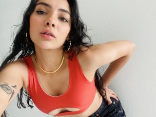 SourCandyX webcam girl as a performer. Gallery photo 1.