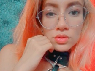 Nati_vera webcam girl as a performer. Gallery photo 2.