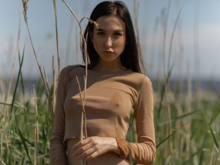 SophieBunny webcam girl as a performer. Gallery photo 5.