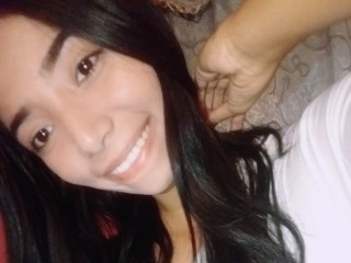 LittleEstefannia webcam girl as a performer. Gallery photo 5.