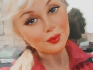 MatureAngel webcam girl as a performer. Gallery photo 4.