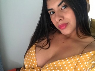 Mathilde_Adams webcam girl as a performer. Gallery photo 1.