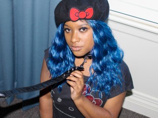 KaliGuurl webcam girl as a performer. Gallery photo 1.
