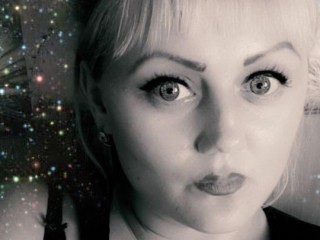 AshleyXFreshi webcam girl as a performer. Gallery photo 5.