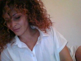 Alma69 webcam girl as a performer. Gallery photo 2.