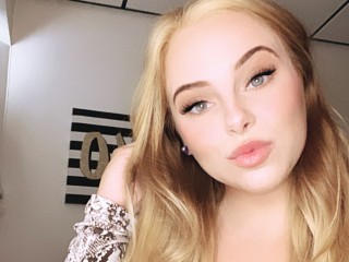 LiveCamClips - Dominica_Leoni Profile