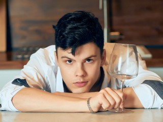 AidenCarver Se Desnudo en Vivo, Webcam Chico y Chat de Sexo | Jerkmate