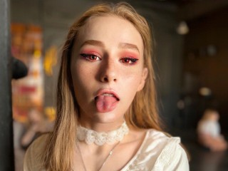 AlisaDiamond webcam girl as a performer. Gallery photo 5.