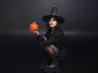 RubyWeber webcam girl as a performer. Gallery photo 3.