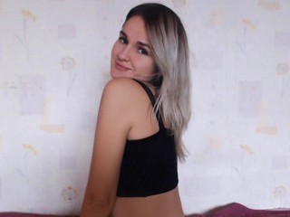 streamate DenissaLove webcam girl as a performer. Gallery photo 1.