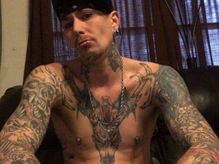 Indexed Webcam Grab of Tattedcowboy18
