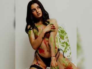 EmyBlake webcam girl as a performer. Gallery photo 3.