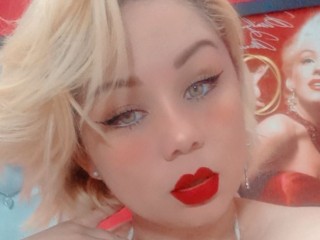 Indexed Webcam Grab of Marilynmonroesex