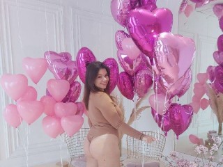 VictoriaJohns webcam girl as a performer. Gallery photo 5.