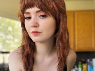 Chat with FreyaFoxx live now!
