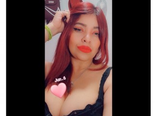 LadyBigTitts seksi chat
