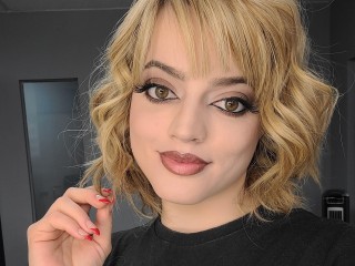 Chat with SagePilarxoxo live now!