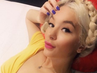 Live webcam sex with BE_WOW