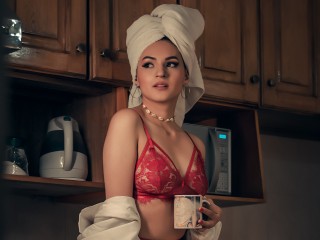 Soysaraa's Streamate show and profile