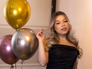 Cathy_Parker webcam girl as a performer. Gallery photo 4.