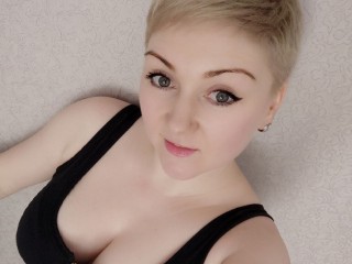 Indexed Webcam Grab of Blond_Pearl