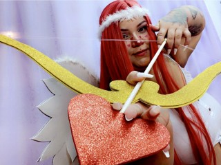 SirenaaINK webcam girl as a performer. Gallery photo 3.