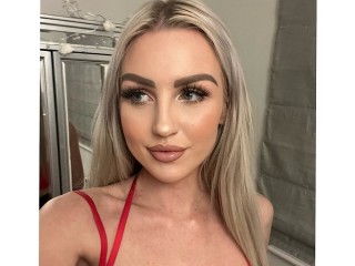 streamate BlondyLeanne93 webcam girl as a performer. Gallery photo 1.