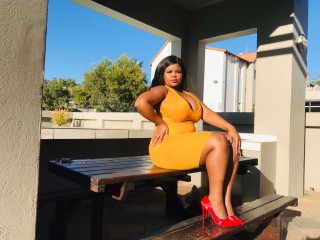 BootyliciousBustyXX webcam girl as a performer. Gallery photo 2.