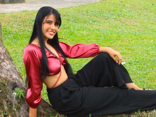 streamate IsaBbyx webcam girl as a performer. Gallery photo 2.