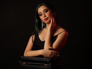 streamate AdalethSmith webcam girl as a performer. Gallery photo 3.